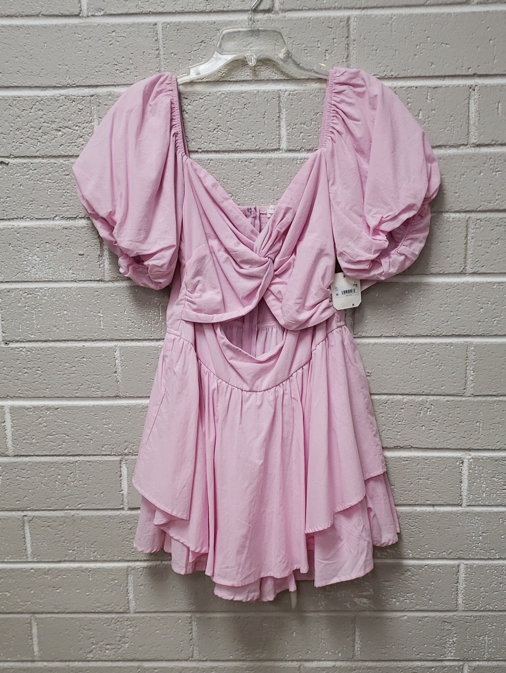 Pink Puff-Sleeve Romper Size XL
